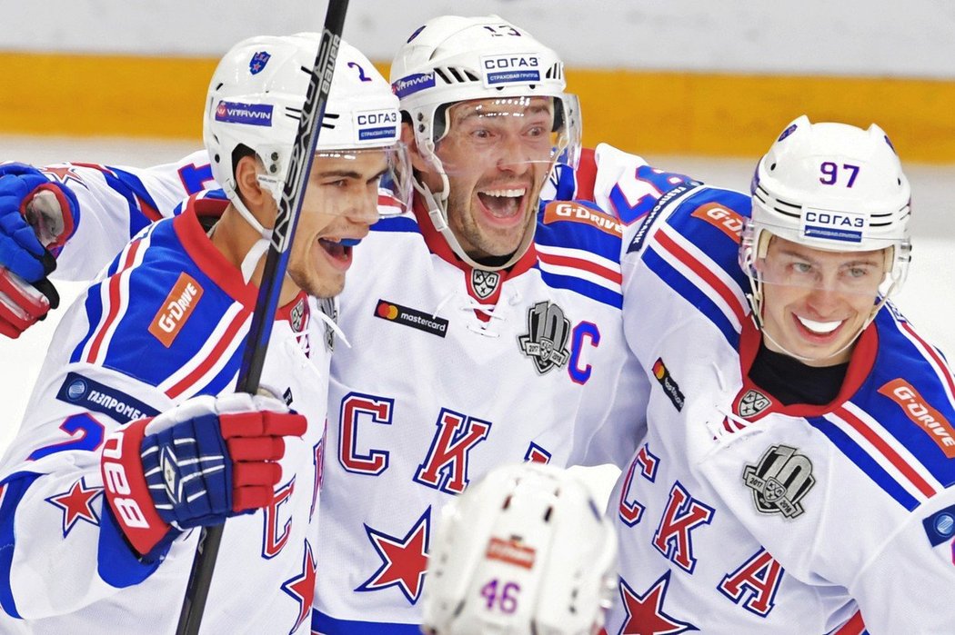 Petrohrad je jednoznačně nejbohatším klubem v KHL, v týmu působí například Pavel Dacjuk či Nikita Gusev