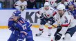 V prvním zápase nového ročníku KHL dostal  Slovan Bratislava výprask 1:7 od úřadujícího mistra z Petrohradu