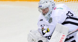 Parádní rozlučka. Francouz byl vyhlášen nejlepším gólmanem sezony v KHL