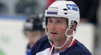 NHL? Díky, ale letos ne. Višňovský zůstává do konce roku v KHL