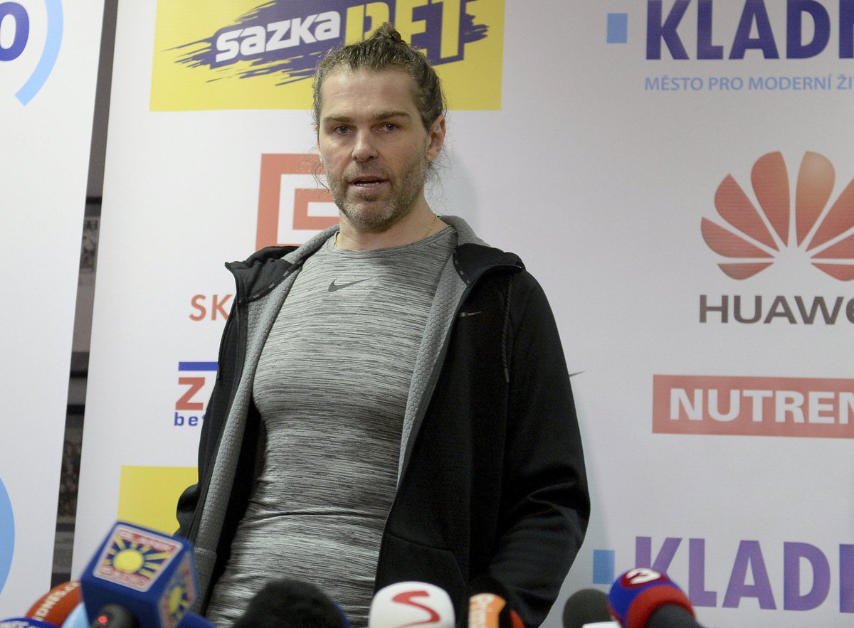 Jaromír Jágr dorazil na tiskovou konferenci v Kladně