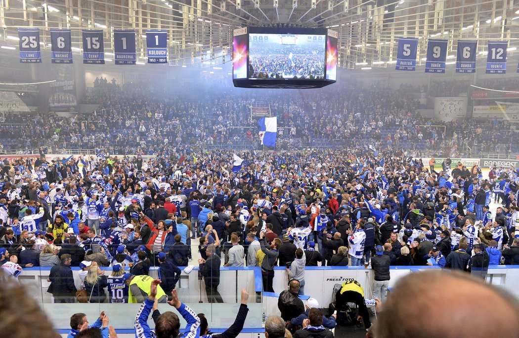 Kometa porazila obhájce titulu Liberec ve čtvrtém finálovém utkání 5:2 a sérii vyhrála v nejkratším možném termínu 4:0.