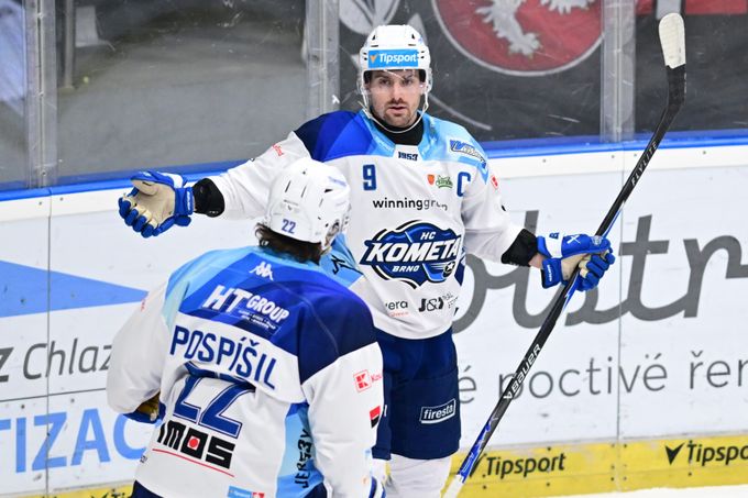 Tři body místo šesti, fauly 55 metrů od brány, blízkost ZOH… Flek reaguje i na Lence Tři body místo šesti, fauly 55 metrů od brány, blízkost ZOH… Flek reaguje i na Lence