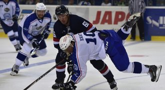 Kometa jede! poradila si i se Slovanem Bratislava, mistři z Liberce vyhráli