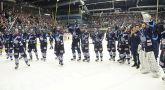 Chomutov - Liberec 0:4. Bílí Tygři ve finále extraligy vyzvou Kometu