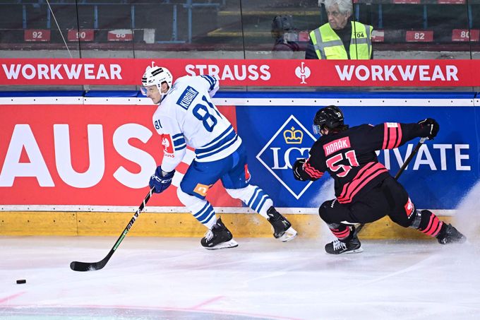 LM ONLINE: Odvety po blamážích. Sparta dohání obří ztrátu s Zugem, Kometa - Lulea 1:1 LM ONLINE: Odvety po blamážích. Sparta dohání obří ztrátu s Zugem, Kometa - Lulea 1:1