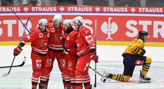 Pardubice míří do Davosu, na palubě i manželky. Spengler Cup znovu s Čechy