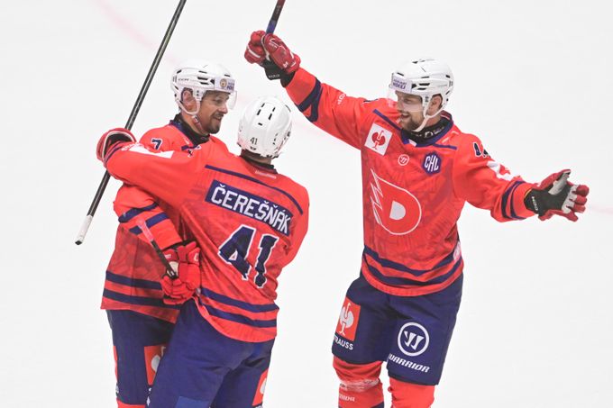 Čistá práce, šampion rozjel výtečně Ligu mistrů. Šok připravili diváci, tolik se jich nečekalo Čistá práce, šampion rozjel výtečně Ligu mistrů. Šok připravili diváci, tolik se jich nečekalo