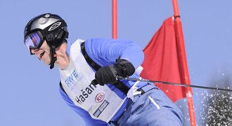 Hašek na lyžích porazil Váňu: Nikdo si ze mě nebude utahovat