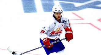 V KHL vede Morozov, stíhá jej Marek