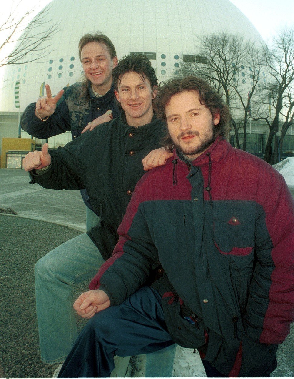 1997. Martin Procházka se členy legendární Blue line Pavlem Paterou (vlevo) a Otakarem Vejvodou (vpravo) během společného angažmá ve Švédsku