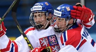 Česká osmnáctka prohrála na Hlinkově memoriálu s USA 2:4 a půjde na Švédy