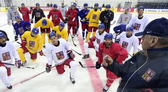 Rusové neberou s Českem nic než výhru. Musíme přežít třetinu, ví Vůjtek