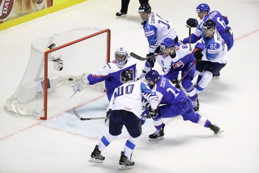 Petteri Lindbohm právě proti Slovensku srovnal na 1:1