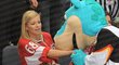Přítelkyni největší české hvězdy Innu Puhajkovou rušil při čtvrtfinále maskot šampionátu