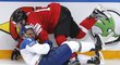 Řežba. Zápas Kazachstánu se Švýcarskem na mistrovství světa v ledním hokeji nabídl velkou bitvu.