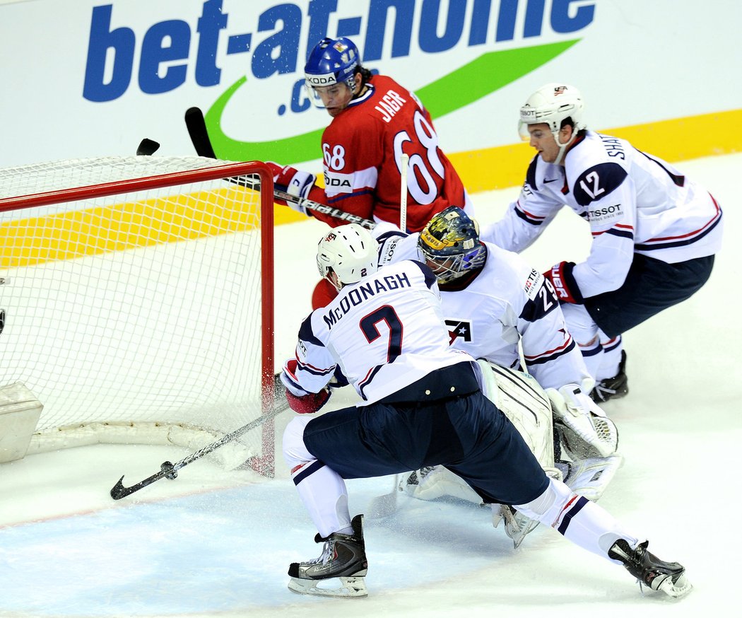 Jaromír Jágr posílá Česko do vedení ve čtvrtfinále s USA