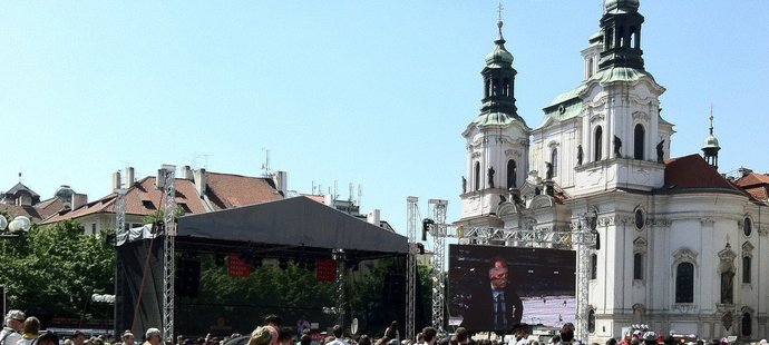 Hokejové šílenství Česko opustilo, na zápas o bronz na Staroměstském náměstí v Praze bylo jen pár stovek lidí