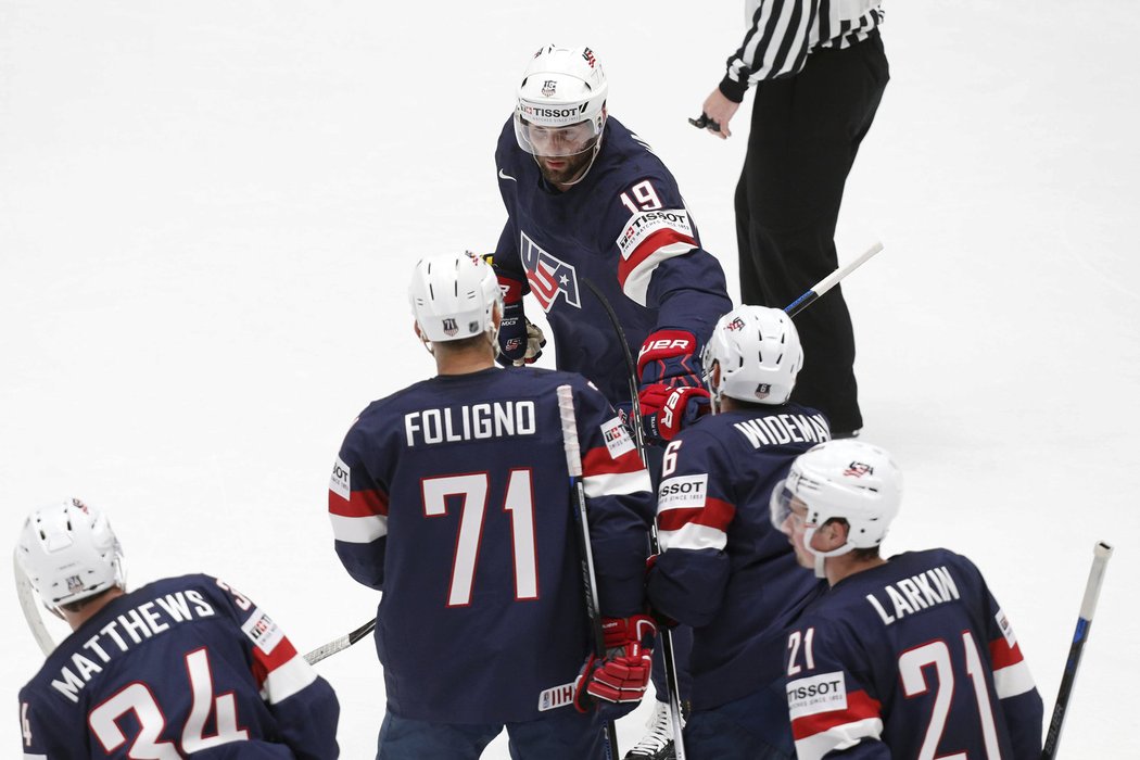 Hokejisté USA vyhráli na mistrovství světa nad Beloruskem jasně 6:3.