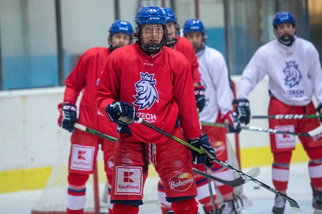 Česká osmnáctka vstupuje do Hlinka Gretzky Cupu