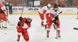 Mladí hokejisté na kempech pilují střelbu