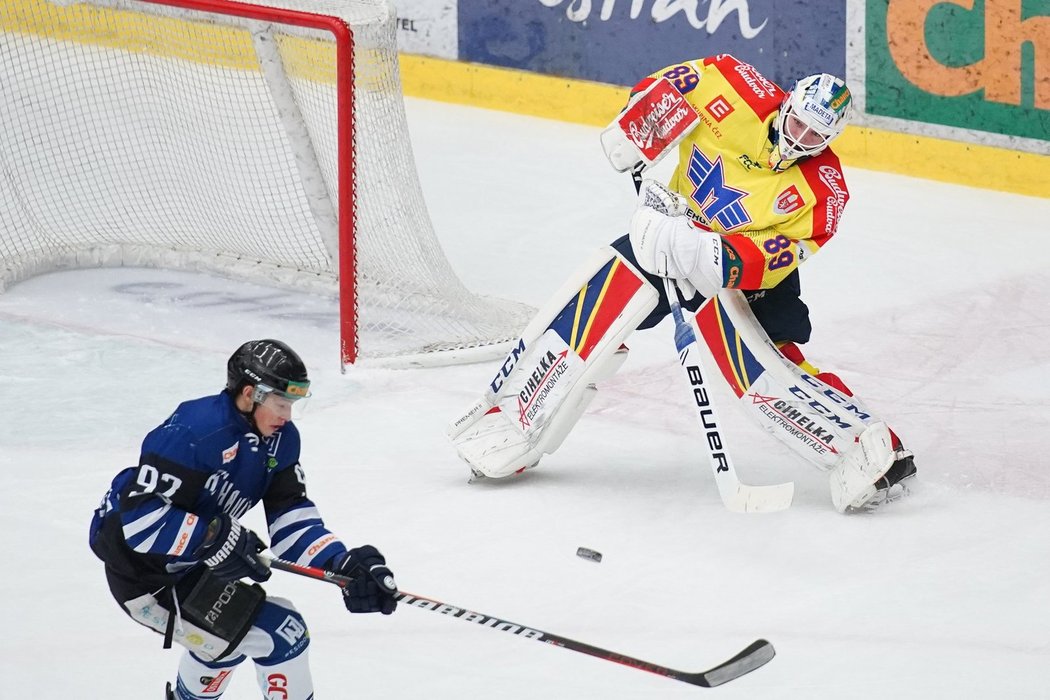 Hokejisté Motoru České Budějovice porazili Havířov vysoko 7:1 a v čele první ligy mají náskok 35 bodů