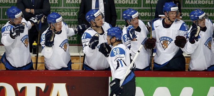 Hokejisté Finska vyhráli v pondělí na MS nad Francií 3:1 a na šmapionátu jsou zatím bez porážky