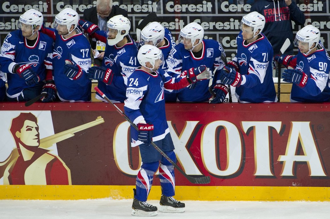 Francouzská radost. Na hokejovém MS 2013 tým vyhrál nad Rakouskem 3:1.