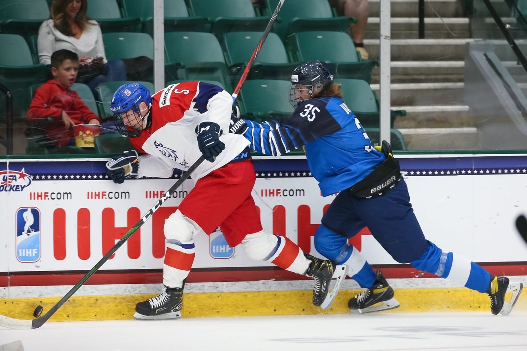 Česko U18 neudrželo náskok 5:3 a Finsku na MS podlehlo