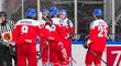 Čeští hokejisté do 20 let se radují z gólu proti Švýcarsku