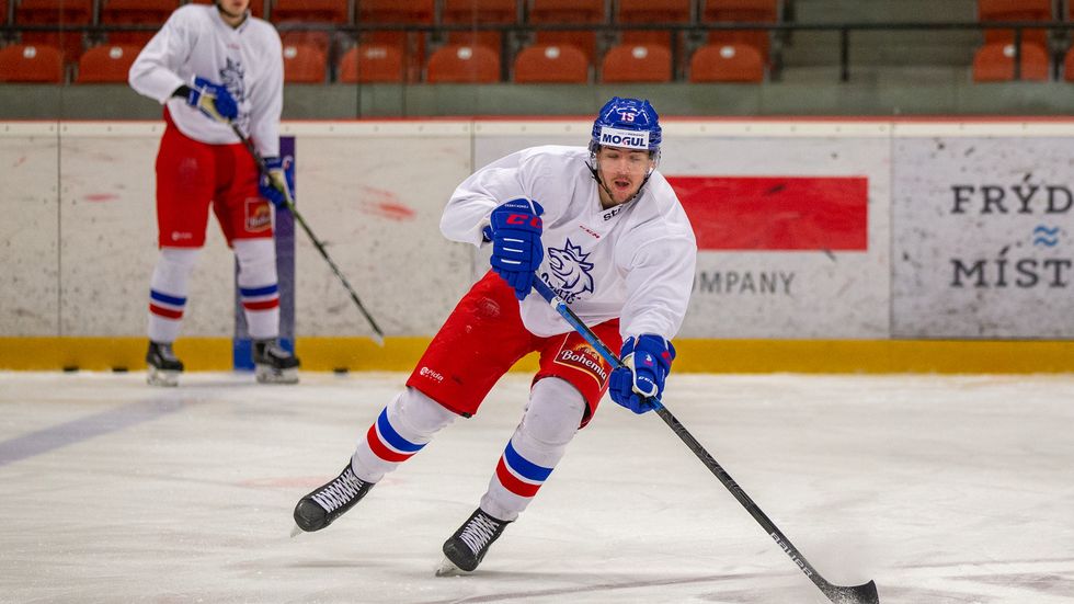 Útočník Ondřej Pavel na tréninku reprezentační dvacítky