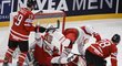 Hokejisté Kanady vyhráli na MS nad Běloruskem a dostali se do čela české skupiny