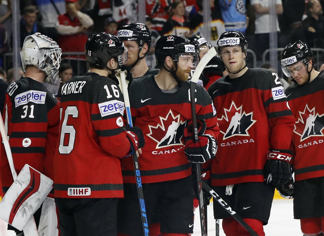 Kanadští hokejisté po dvou zlatých medailí získali stříbro, ale ve finále bojovali statečně