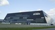 Aréna Jyske Bank Boxen v Herningu pojme na hokejové zápasy 12 tisíc diváků