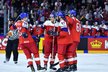 Čeští hokejisté se radují z třetí gólu utkání proti Rakousku, kterou vstřelil Dominik Kubalík