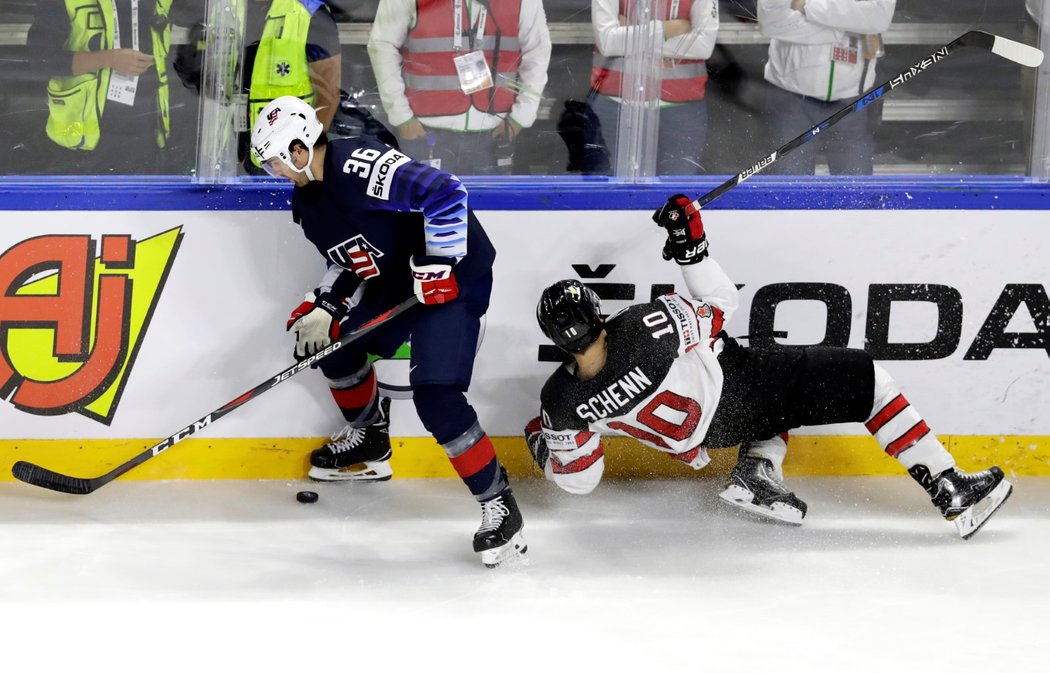 Do nehokejové pozice se v utkání o bronz proti USA dostal kanadský útočník Brayden Schenn