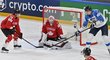 Situace ze zápasu Kanady s Finskem, kterou se snaží řešit gólman Darcy Kuemper
