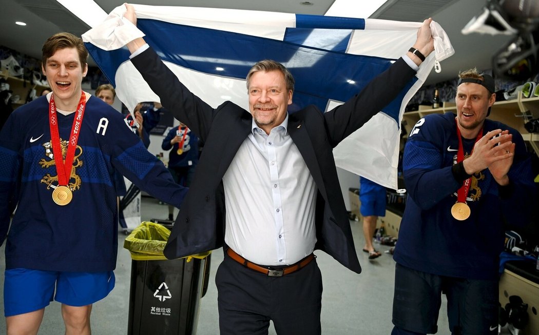 Trenér Jukka Jalonen slaví olympijské zlato