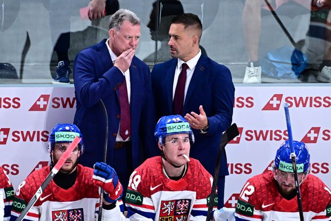 Rulík: Bál jsem se, že nepostoupíme do čtvrtfinále. Vadí mu názory expertů, kteří netrénovali Rulík: Bál jsem se, že nepostoupíme do čtvrtfinále. Vadí mu názory expertů, kteří netrénovali