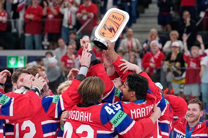 Kanada - Norsko 2:3p. Bronzový šok! Outsider udolal favorita a slaví historickou medaili Kanada - Norsko 2:3p. Bronzový šok! Outsider udolal favorita a slaví historickou medaili