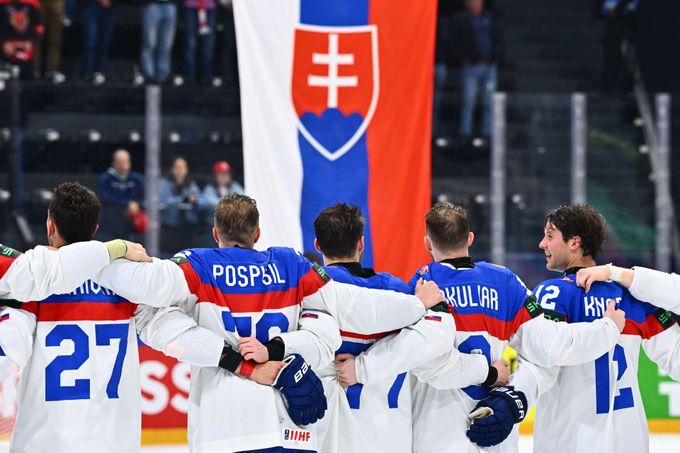 Slováci na vítězné vlně! 5:1 s Dánskem. Slaví i Švýcaři, Kanada se trápila s Nory Slováci na vítězné vlně! 5:1 s Dánskem. Slaví i Švýcaři, Kanada se trápila s Nory