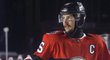 Erik Karlsson na NHL 100 Classic opět přepsal historii