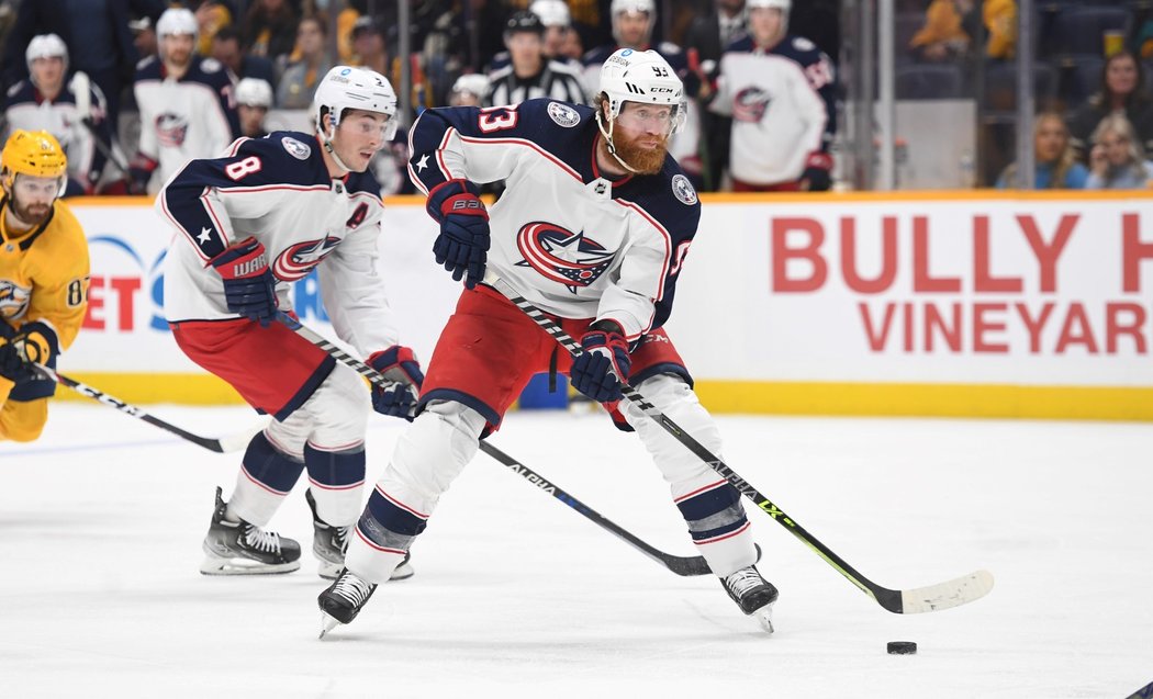 Český útočník Jakub Voráček v dresu Columbus Blue Jackets