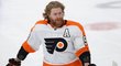 Jakub Voráček v dresu Philadelphie před zápasem