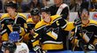Pittsburgh Penguins, které vede kapitán Sidney Crosby, poprvé navlékli speciální sadu dresu připomínající časy Jaromíra Jágra či Maria Lemieuxe