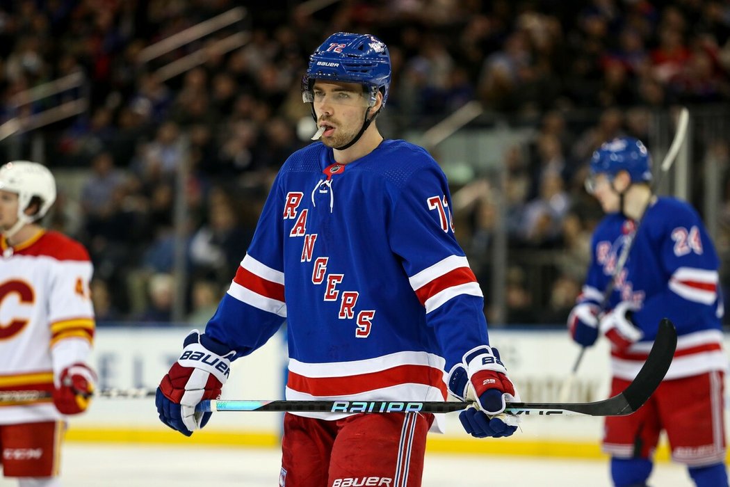 Český útočník Filip Chytil je třetím nejlepším střelcem New York Rangers v sezoně