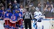 Radost New York Rangers z gólu za zády překonaného gólmana Lightning Andreje Vasilevského