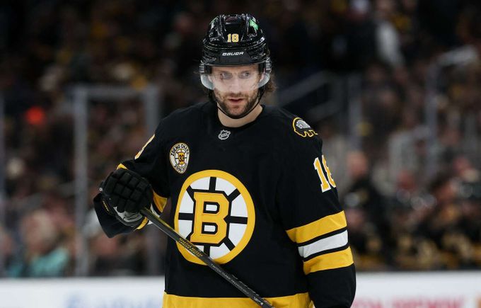 Zacha gólem přispěl k výhře. Dobeš vychytal Nečase, Colorado opět schytalo sedmičku Zacha gólem přispěl k výhře. Dobeš vychytal Nečase, Colorado opět schytalo sedmičku