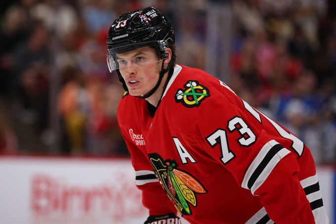 Přestupy NHL ONLINE: Vancouver našel centra. Z Chicaga přichází synovec české legendy Přestupy NHL ONLINE: Vancouver našel centra. Z Chicaga přichází synovec české legendy