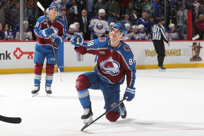 NHL ONLINE: Boston padl na ledě Philadelphie, Zacha má bod. V akci Nečas i Hronek NHL ONLINE: Boston padl na ledě Philadelphie, Zacha má bod. V akci Nečas i Hronek